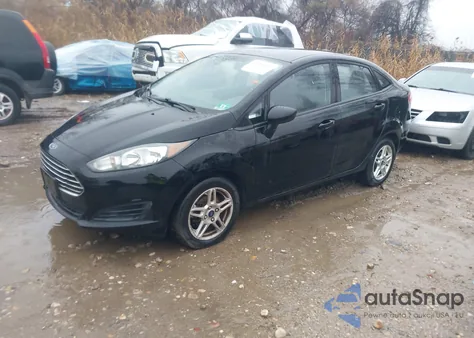 2017 Ford Fiesta Se z USA, uszkodzony, nr VIN 3FADP4BJ8HM168901